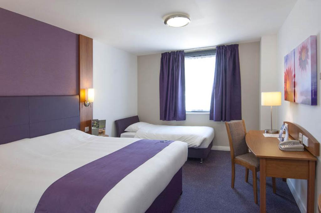 Premier Inn Edinburgh East Camera foto